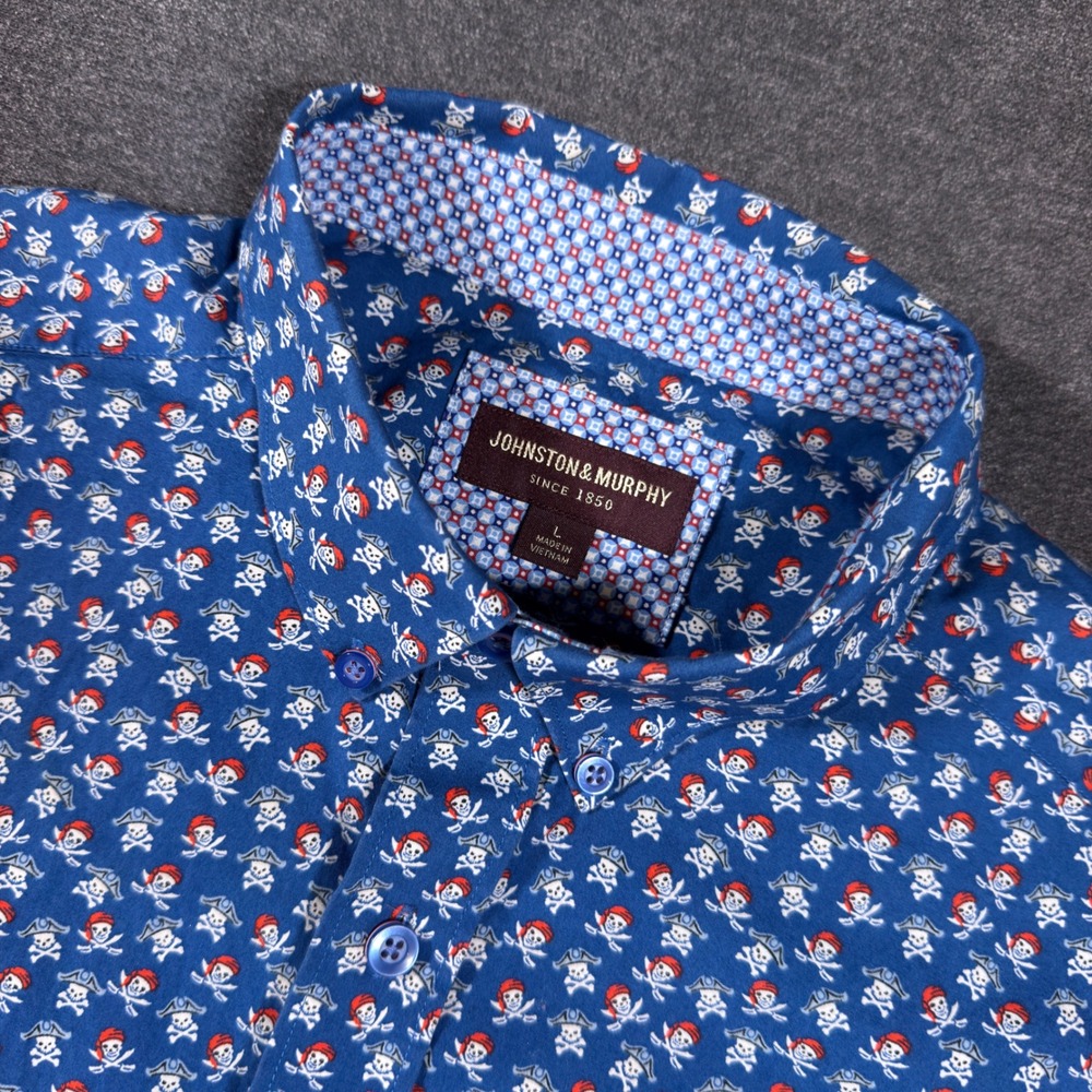 Johnston & Murphy Button Down Shirt Mens Large Blue Pirate Skull Crossbones SS